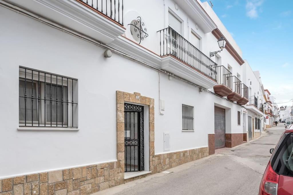 Aptº Almadraba 